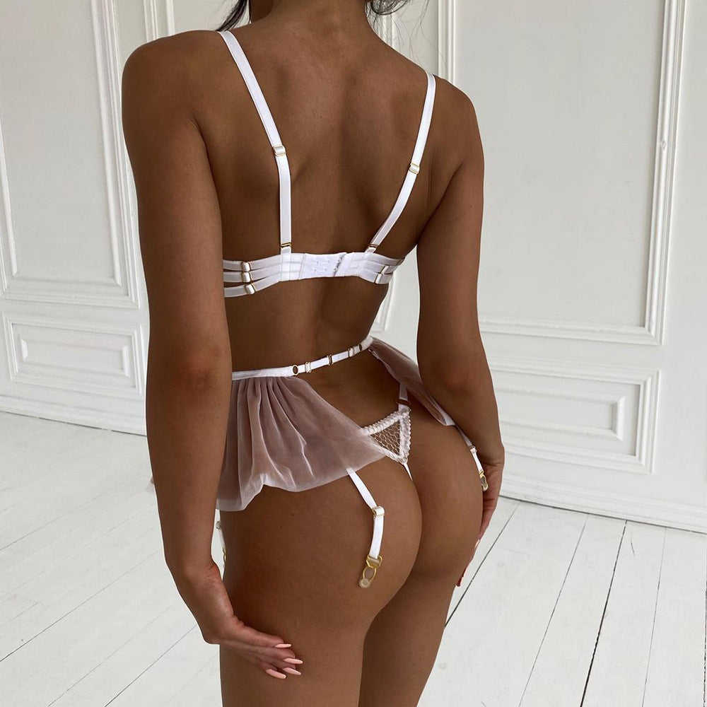 Mesh Underwire Cotton Cup Bra & Lace Set – White Three-Point Prom Queen Costume