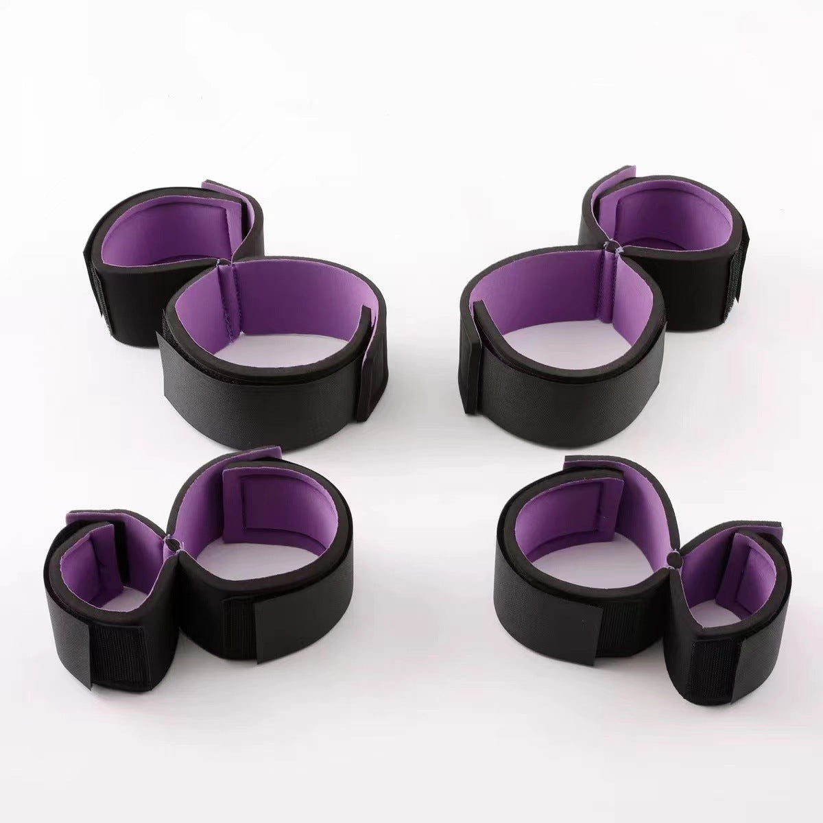 Men's and Women's Fashionable Bondage Strap Toys - Stylish and Versatile
