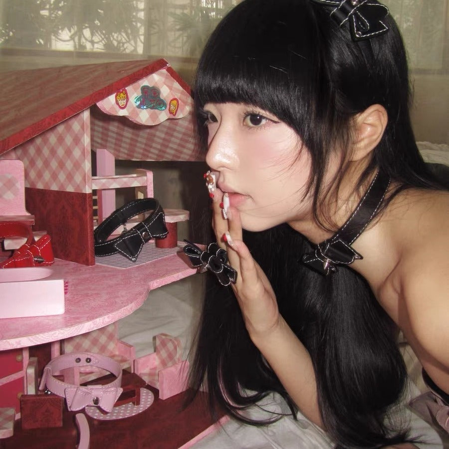Adjustable Bow Choker Collar - Stylish Electroplated U-Shaped Necklace in Red, Black, and Pink